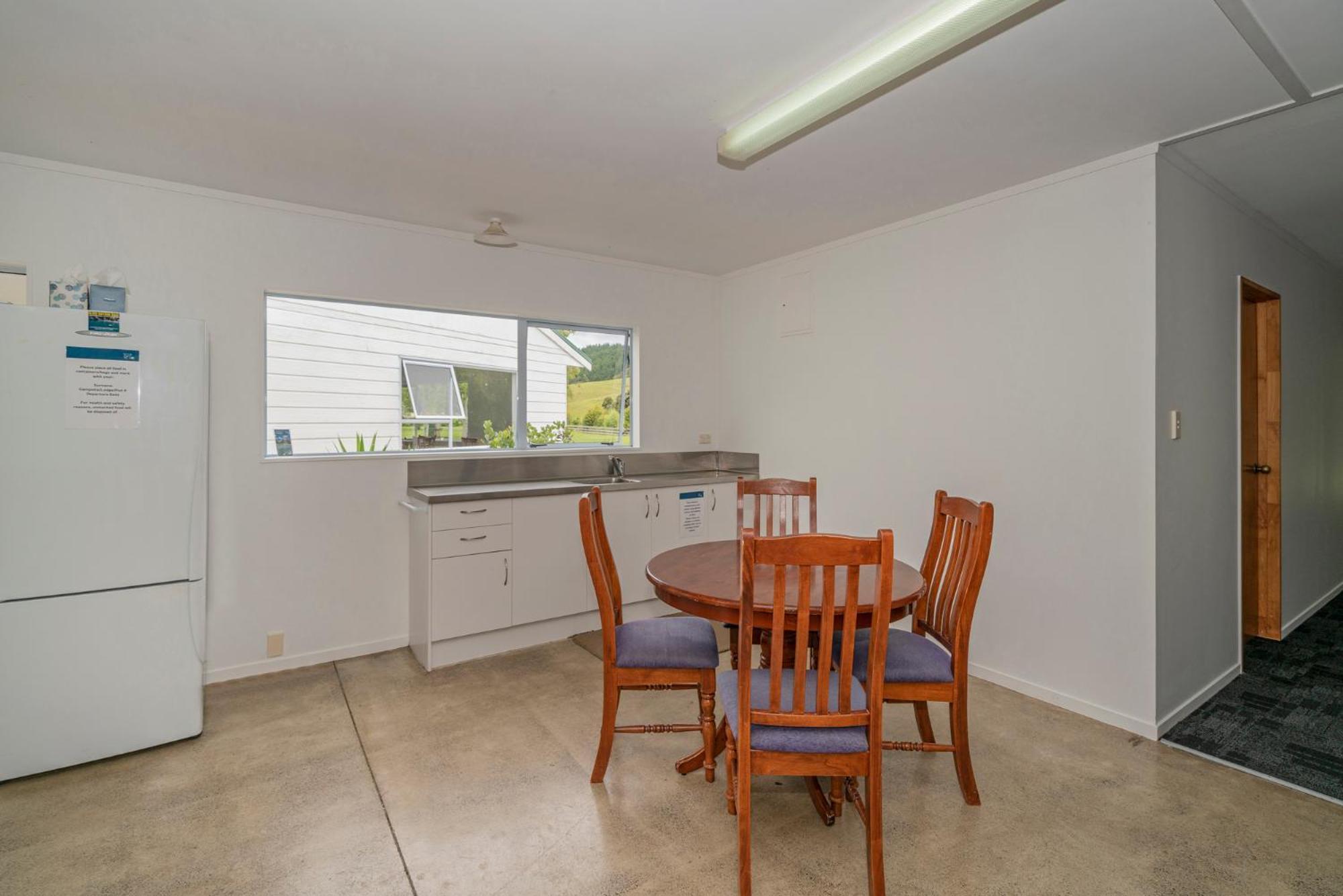 Coromandel Shelly Beach Top 10 Holiday Park Esterno foto