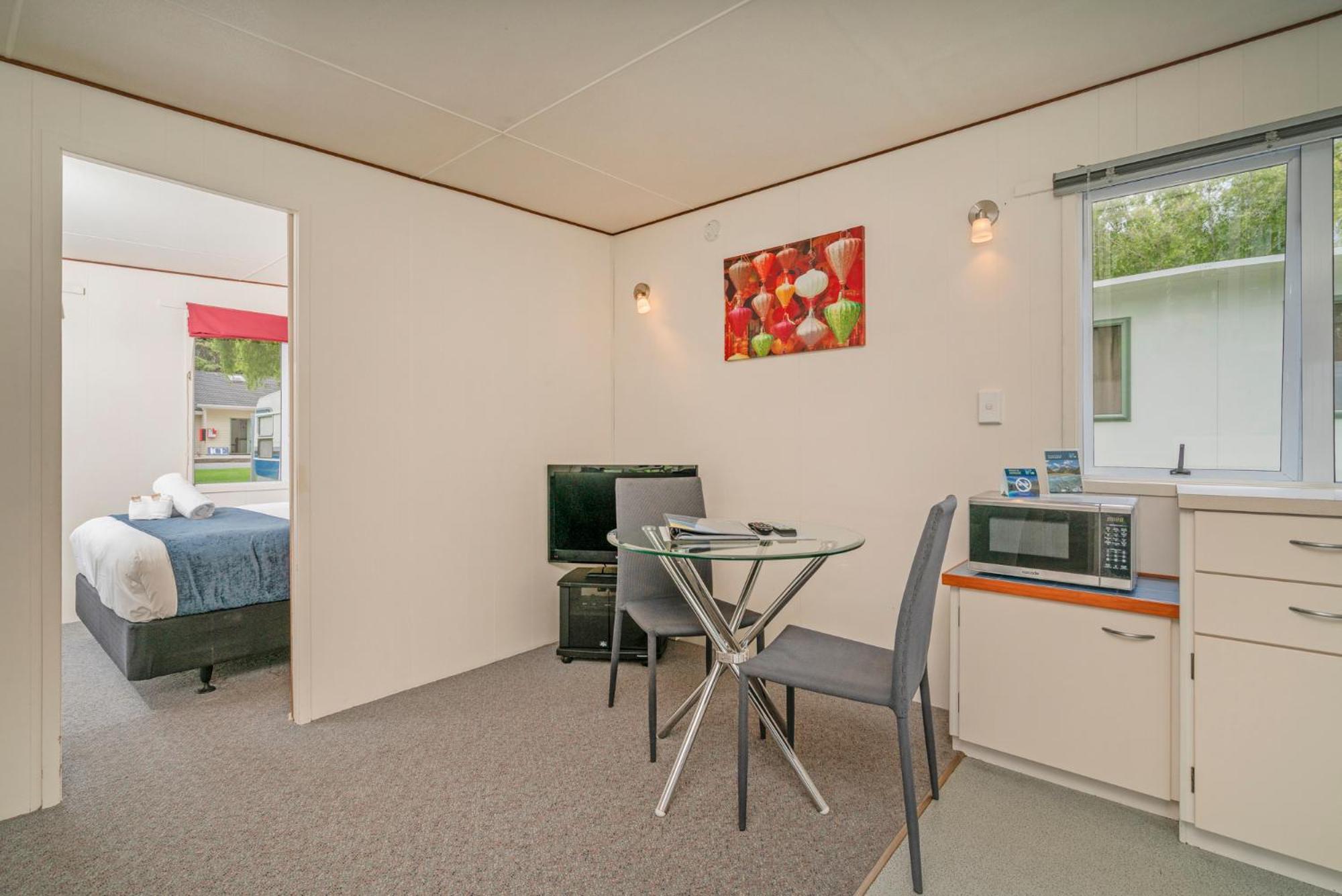 Coromandel Shelly Beach Top 10 Holiday Park Esterno foto
